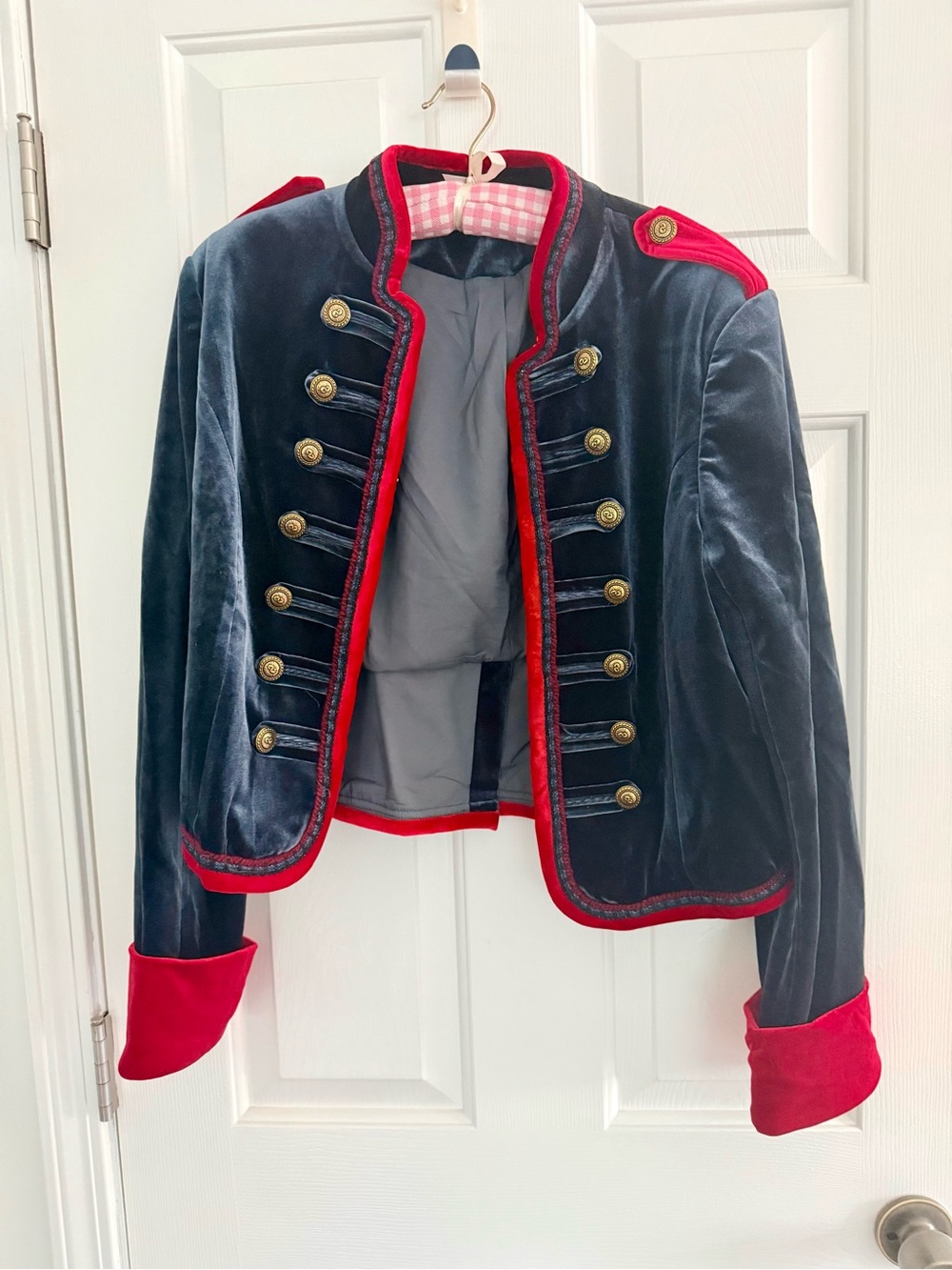 NWOT Women’s Hussar Military-Style Cropped Velvet Jacket in Navy with Red Trim - Picture 2 of 9